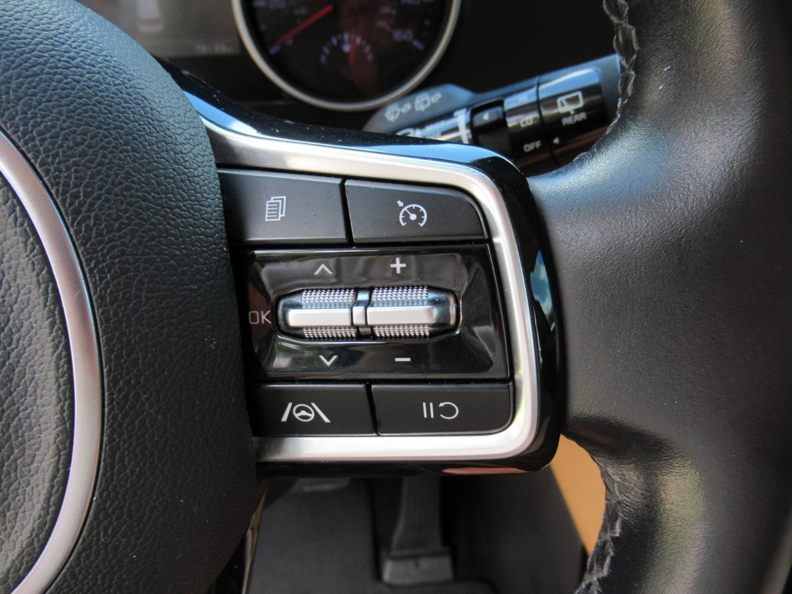 2024 Kia Carnival MPV LX Seat Package