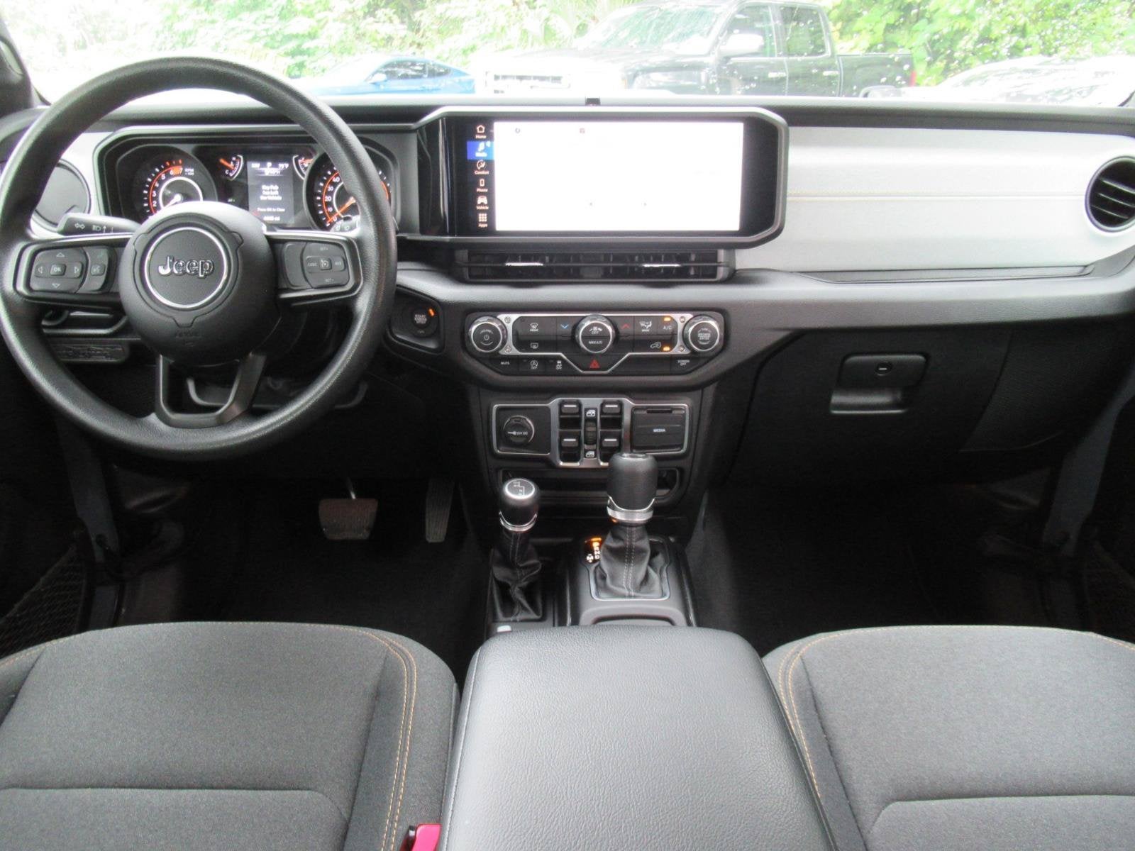 2025 Jeep Wrangler 4-Door Sport 4x4