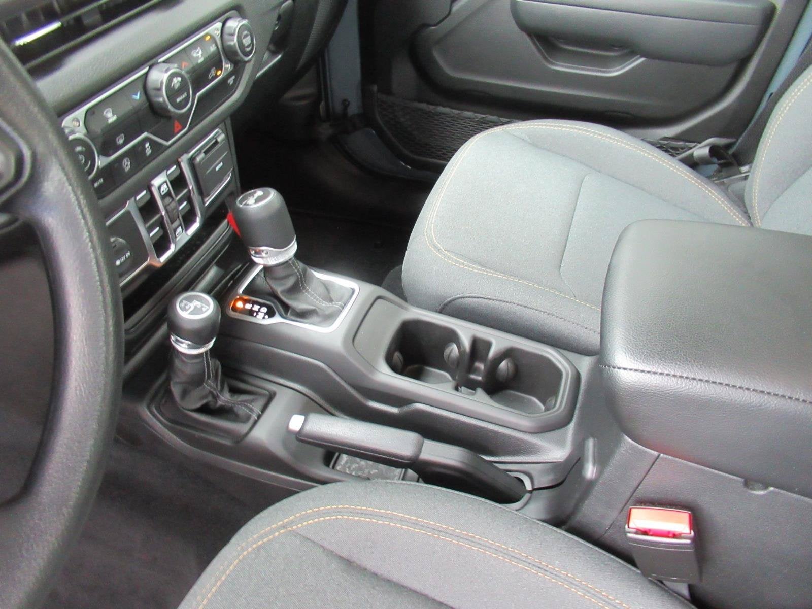 2025 Jeep Wrangler 4-Door Sport 4x4