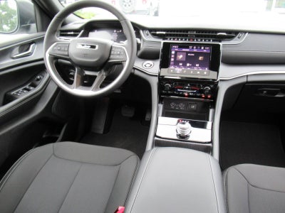 2026 Jeep Grand Cherokee GRAND CHEROKEE LAREDO X 4X2
