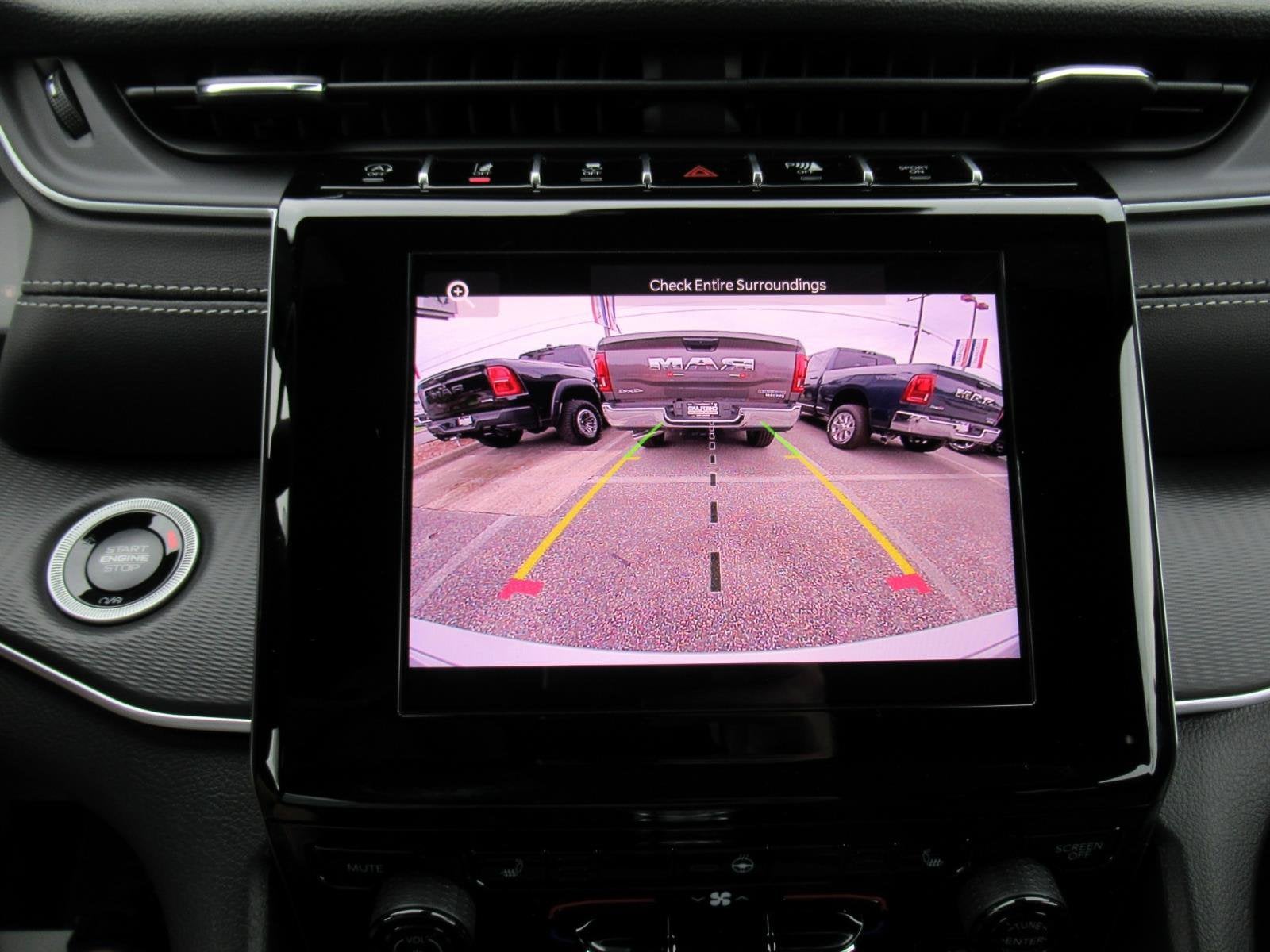 2026 Jeep Grand Cherokee GRAND CHEROKEE LAREDO X 4X2