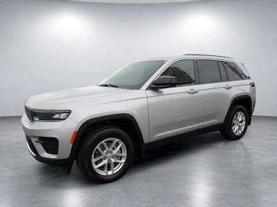 2026 Jeep Grand Cherokee GRAND CHEROKEE LAREDO X 4X2