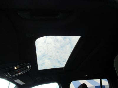 2027 Jeep Grand Cherokee GRAND CHEROKEE LAREDO X 4X2