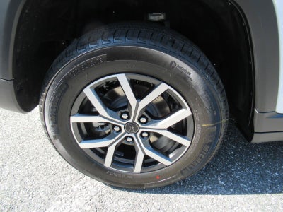 2027 Jeep Grand Cherokee GRAND CHEROKEE LAREDO X 4X2