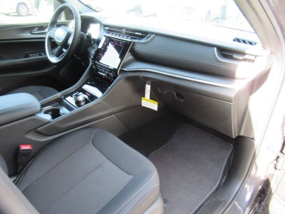 2026 Jeep Grand Cherokee GRAND CHEROKEE LAREDO X 4X2