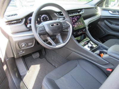2026 Jeep Grand Cherokee GRAND CHEROKEE LAREDO X 4X2