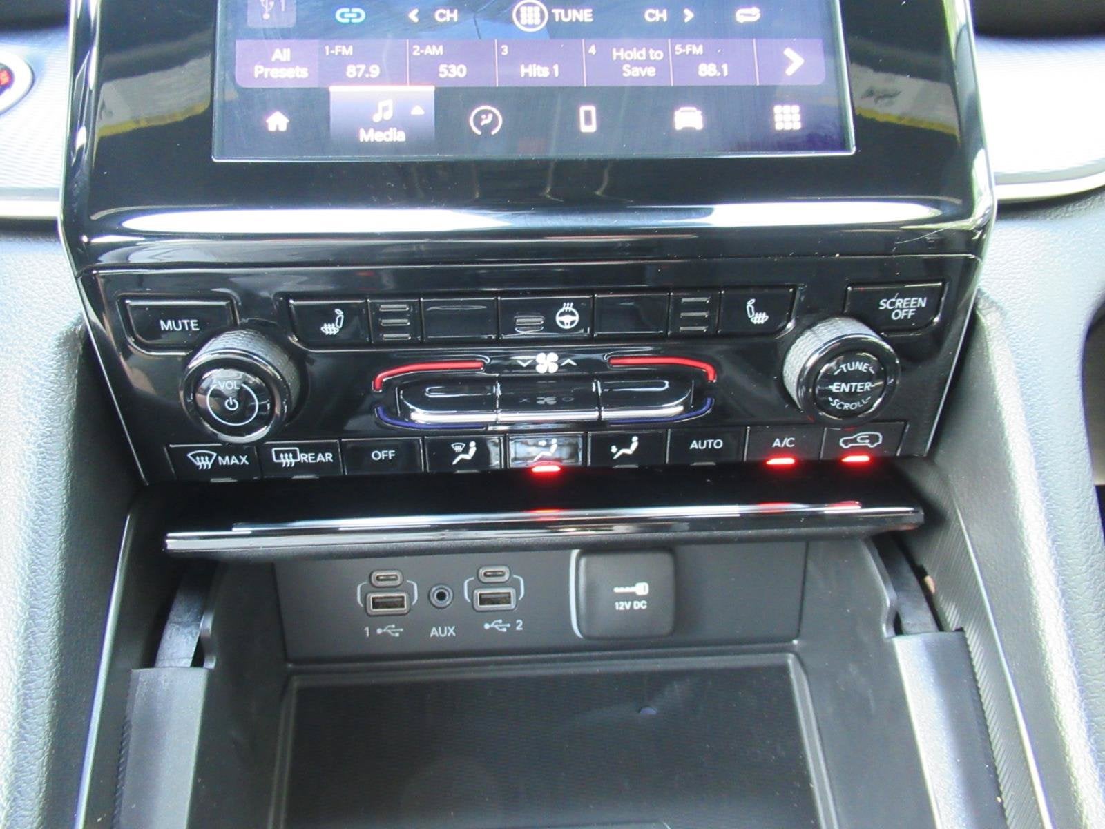 2026 Jeep Grand Cherokee GRAND CHEROKEE LAREDO X 4X2