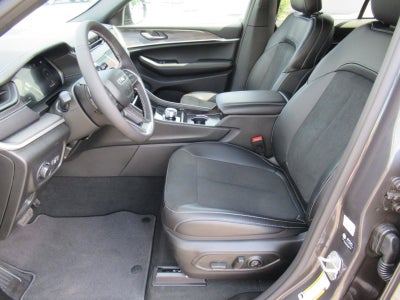 2026 Jeep Grand Cherokee GRAND CHEROKEE LAREDO ALTITUDE 4X2
