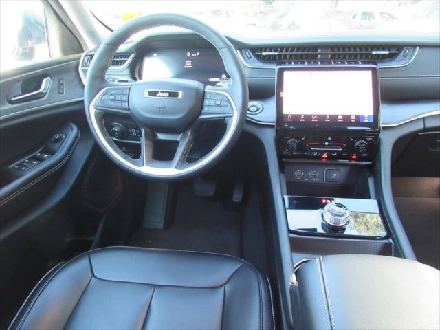 2024 Jeep Grand Cherokee Limited 4x2