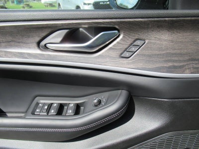 2027 Jeep Grand Cherokee GRAND CHEROKEE LIMITED 4X2