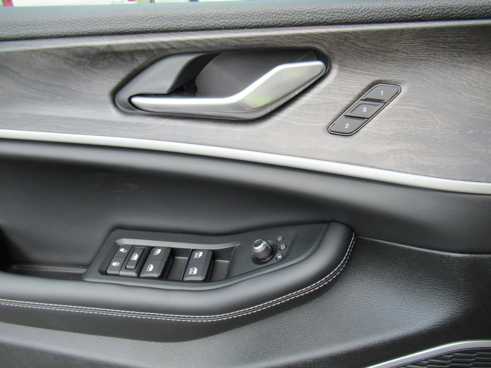 2026 Jeep Grand Cherokee GRAND CHEROKEE LIMITED 4X2