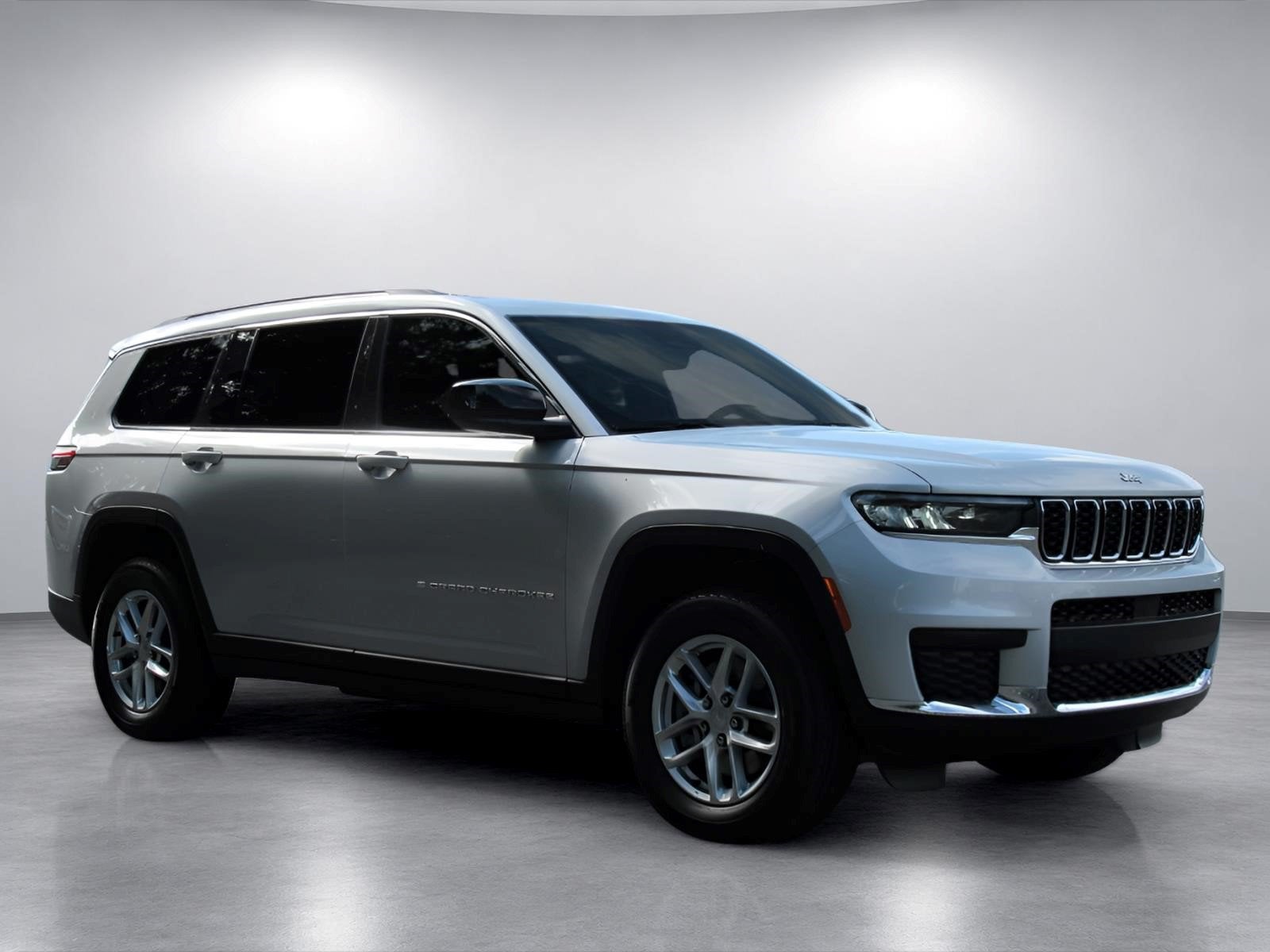 2026 Jeep Grand Cherokee GRAND CHEROKEE L LAREDO X 4X2