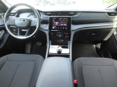 2026 Jeep Grand Cherokee GRAND CHEROKEE L LAREDO X 4X2
