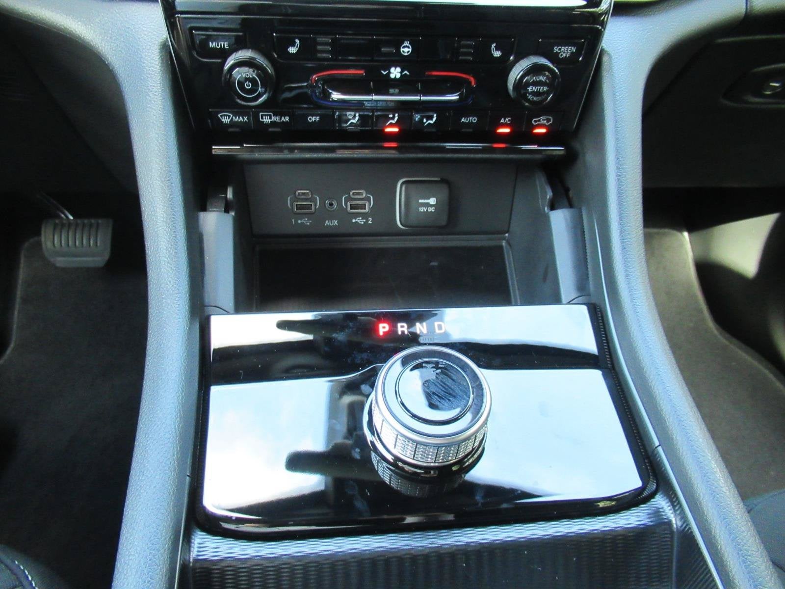 2026 Jeep Grand Cherokee GRAND CHEROKEE L LAREDO X 4X2