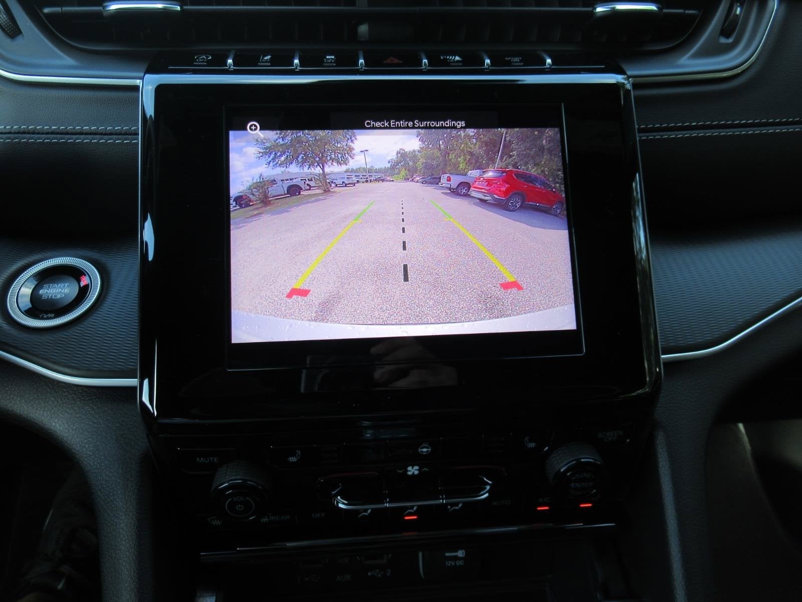 2026 Jeep Grand Cherokee GRAND CHEROKEE L LAREDO X 4X2