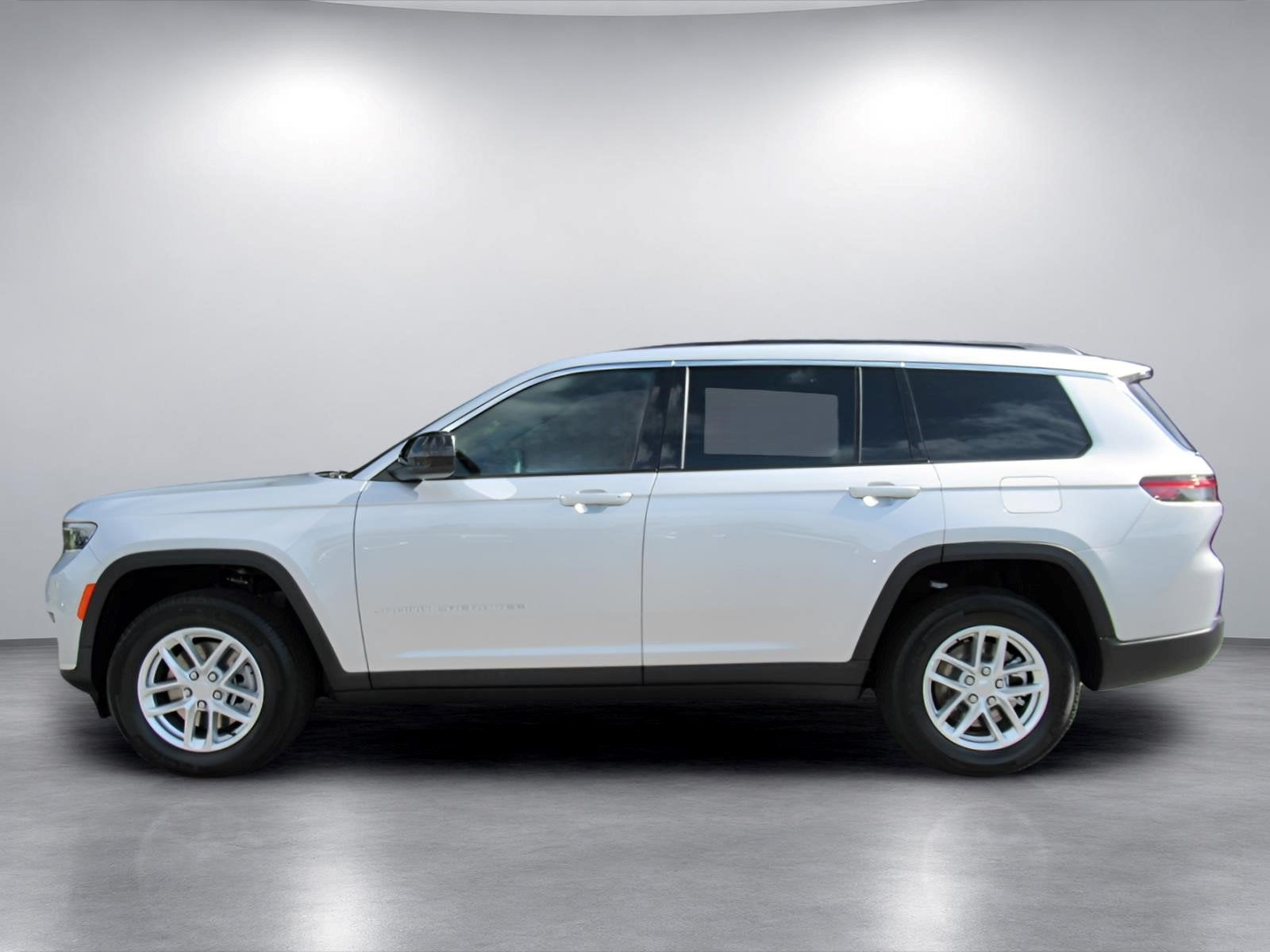 2026 Jeep Grand Cherokee GRAND CHEROKEE L LAREDO X 4X2