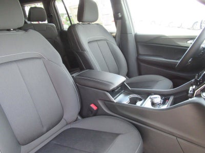 2026 Jeep Grand Cherokee GRAND CHEROKEE L LAREDO X 4X2