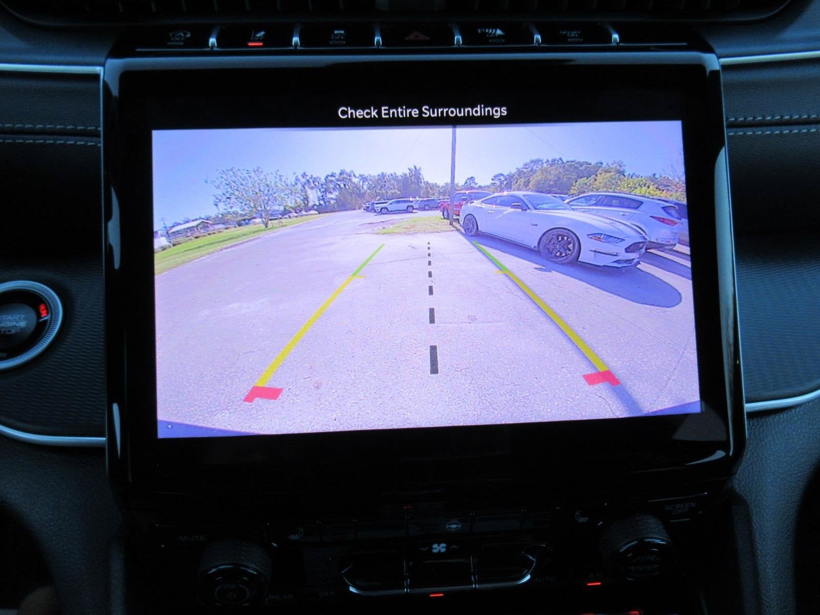 2027 Jeep Grand Cherokee GRAND CHEROKEE L LAREDO X 4X2