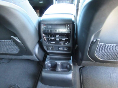 2027 Jeep Grand Cherokee GRAND CHEROKEE L LAREDO X 4X2