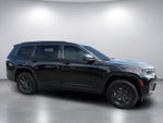 2027 Jeep Grand Cherokee GRAND CHEROKEE L LAREDO ALTITUDE 4X2