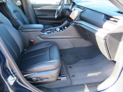 2027 Jeep Grand Cherokee GRAND CHEROKEE L LIMITED 4X2