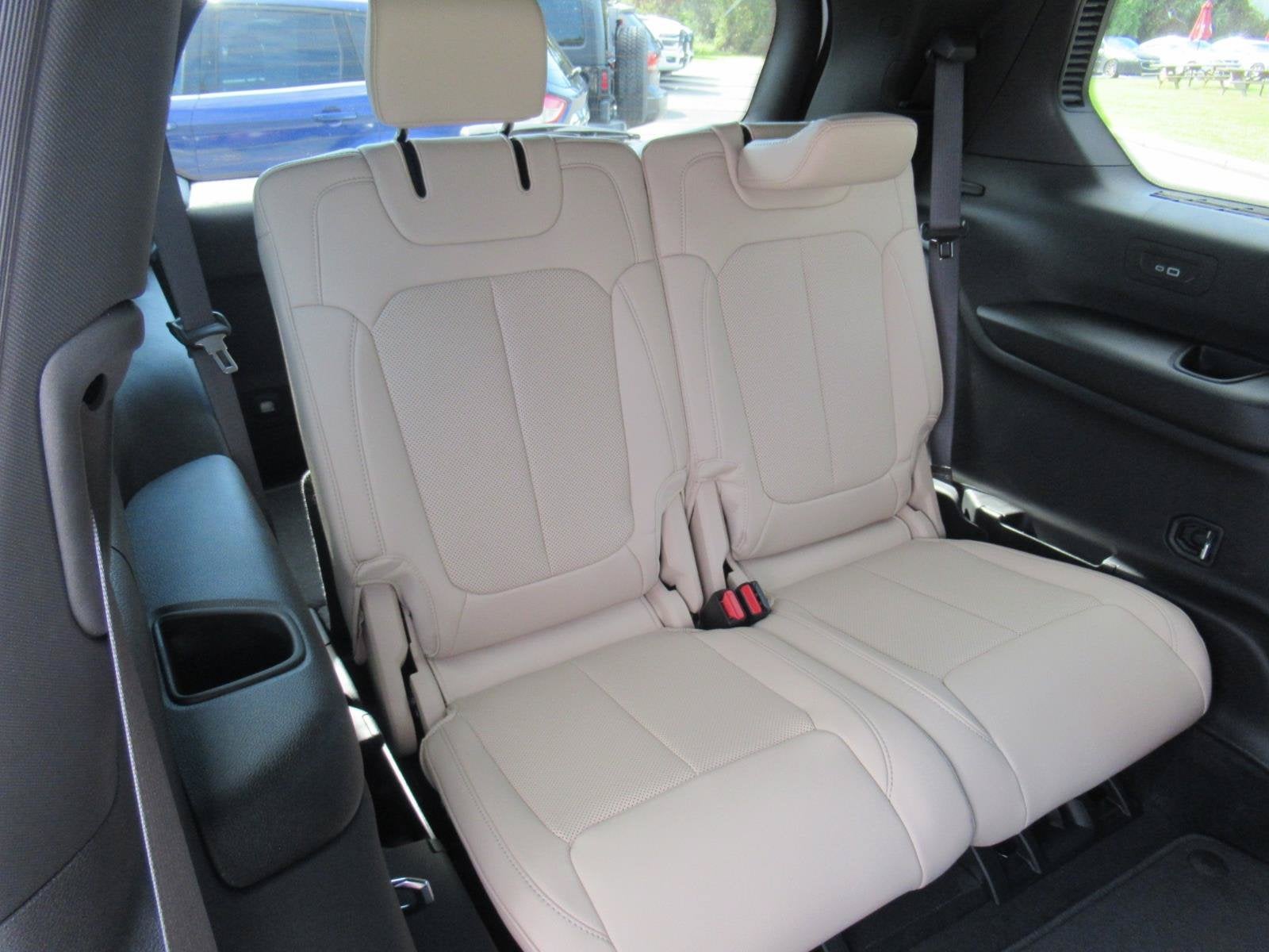 2027 Jeep Grand Cherokee GRAND CHEROKEE L LIMITED 4X2