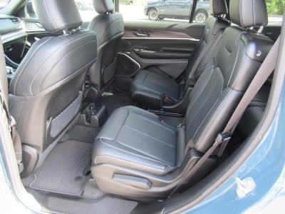 2027 Jeep Grand Cherokee GRAND CHEROKEE L LIMITED RESERVE 4X4