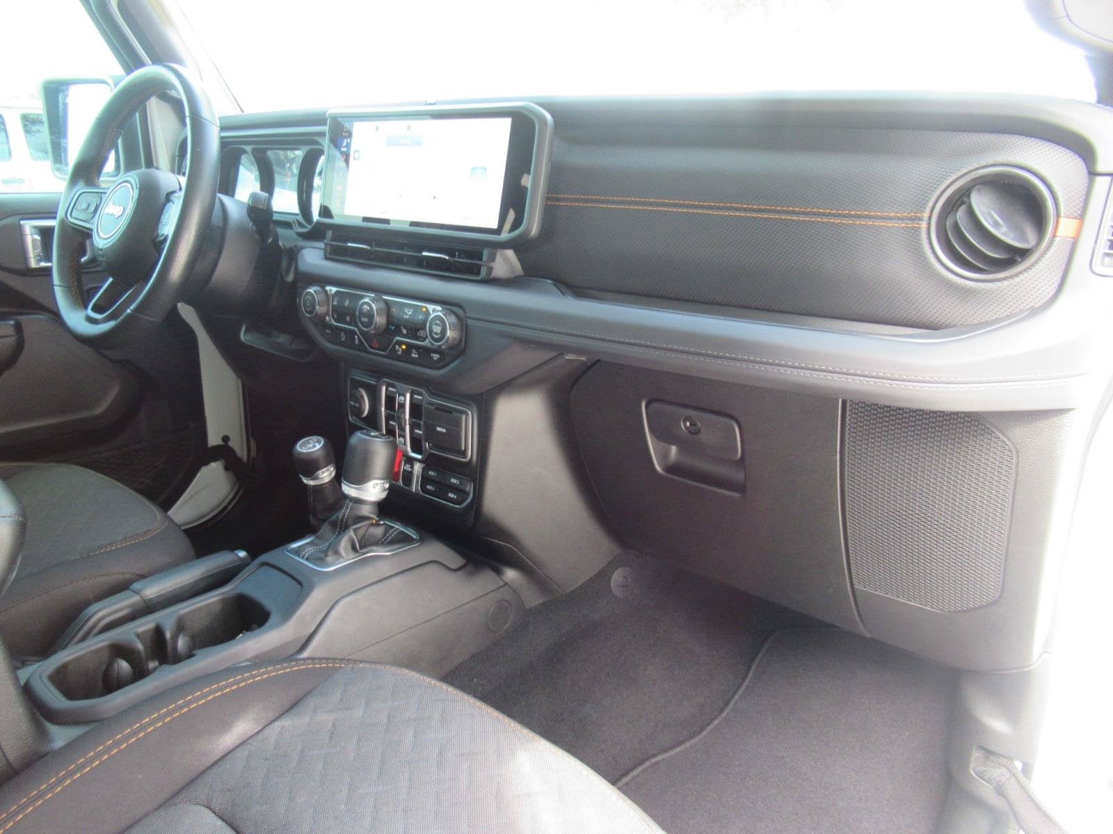 2024 Jeep Gladiator Mojave