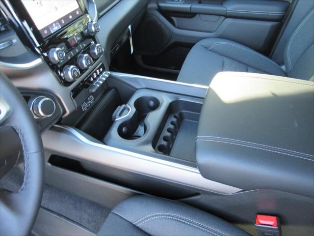 2027 RAM Ram 1500 RAM 1500 BIG HORN CREW CAB 4X2 5'7' BOX