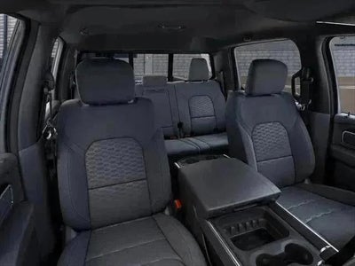 2027 RAM Ram 1500 RAM 1500 BIG HORN CREW CAB 4X2 5'7' BOX