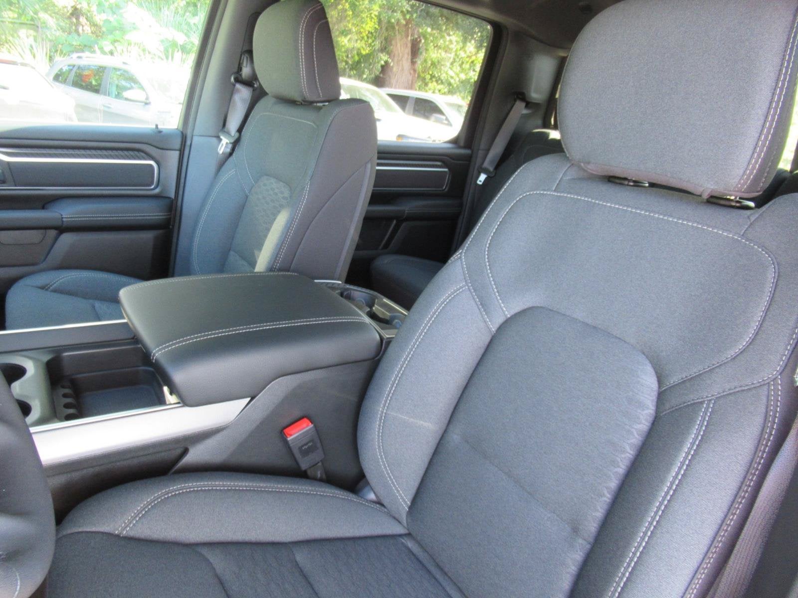 2027 RAM Ram 1500 RAM 1500 BIG HORN CREW CAB 4X2 5'7' BOX