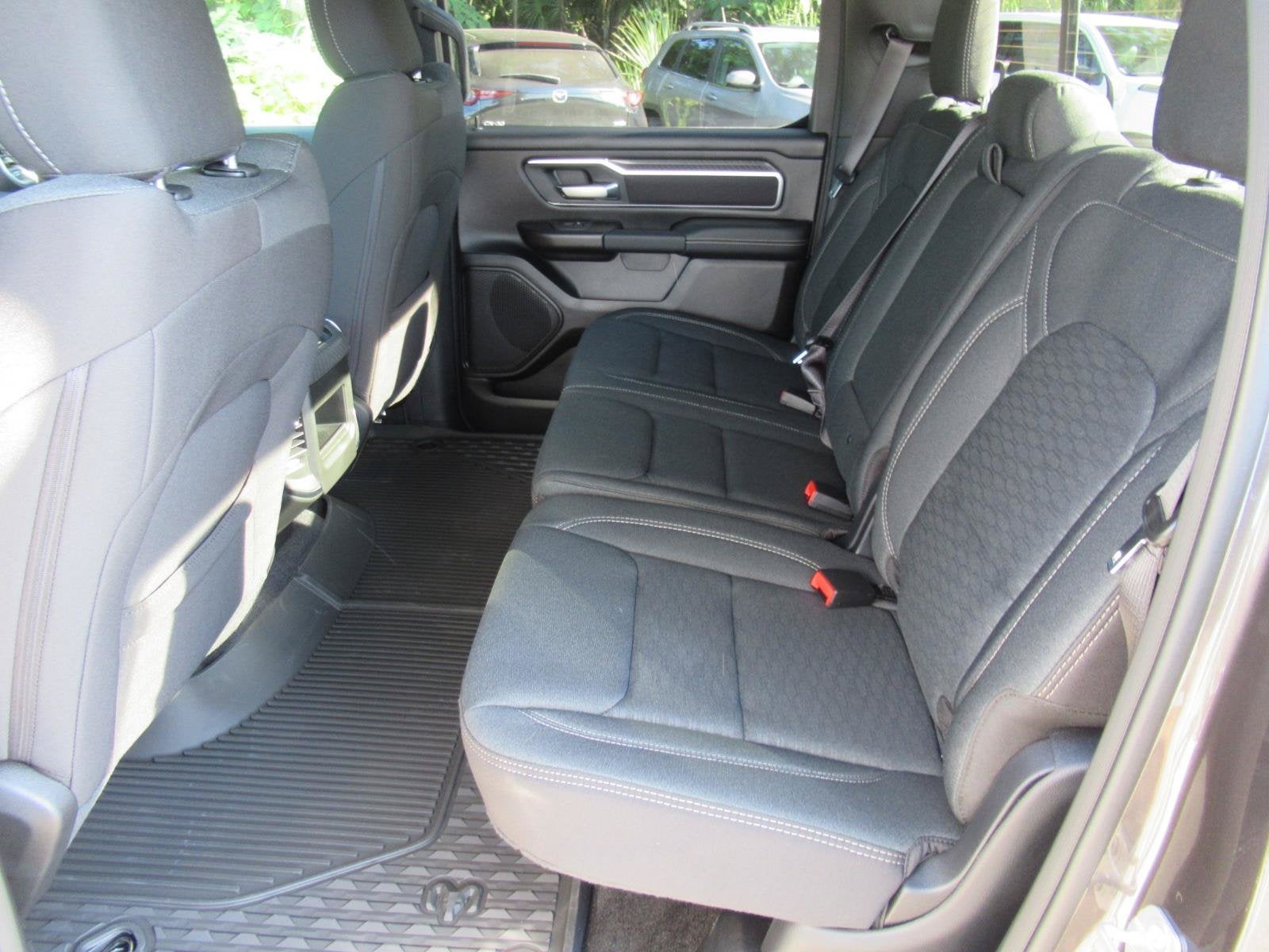 2027 RAM Ram 1500 RAM 1500 BIG HORN CREW CAB 4X2 5'7' BOX