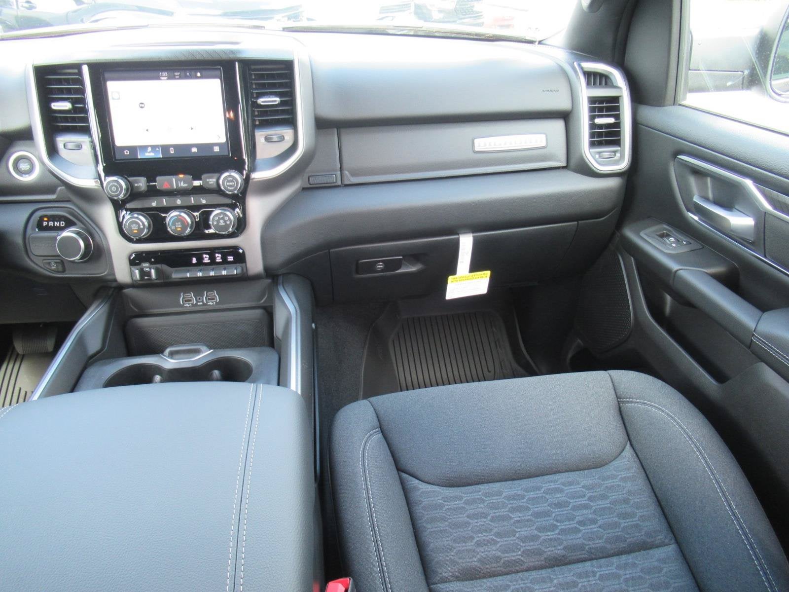 2026 RAM Ram 1500 RAM 1500 BIG HORN CREW CAB 4X2 6'4' BOX
