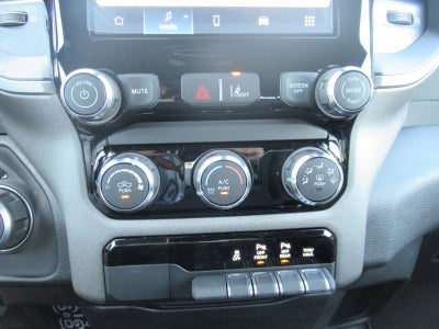 2026 RAM Ram 1500 RAM 1500 TRADESMAN CREW CAB 4X4 5'7' BOX