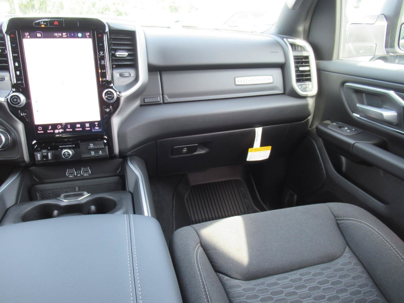 2027 RAM Ram 1500 RAM 1500 BIG HORN CREW CAB 4X4 5'7' BOX