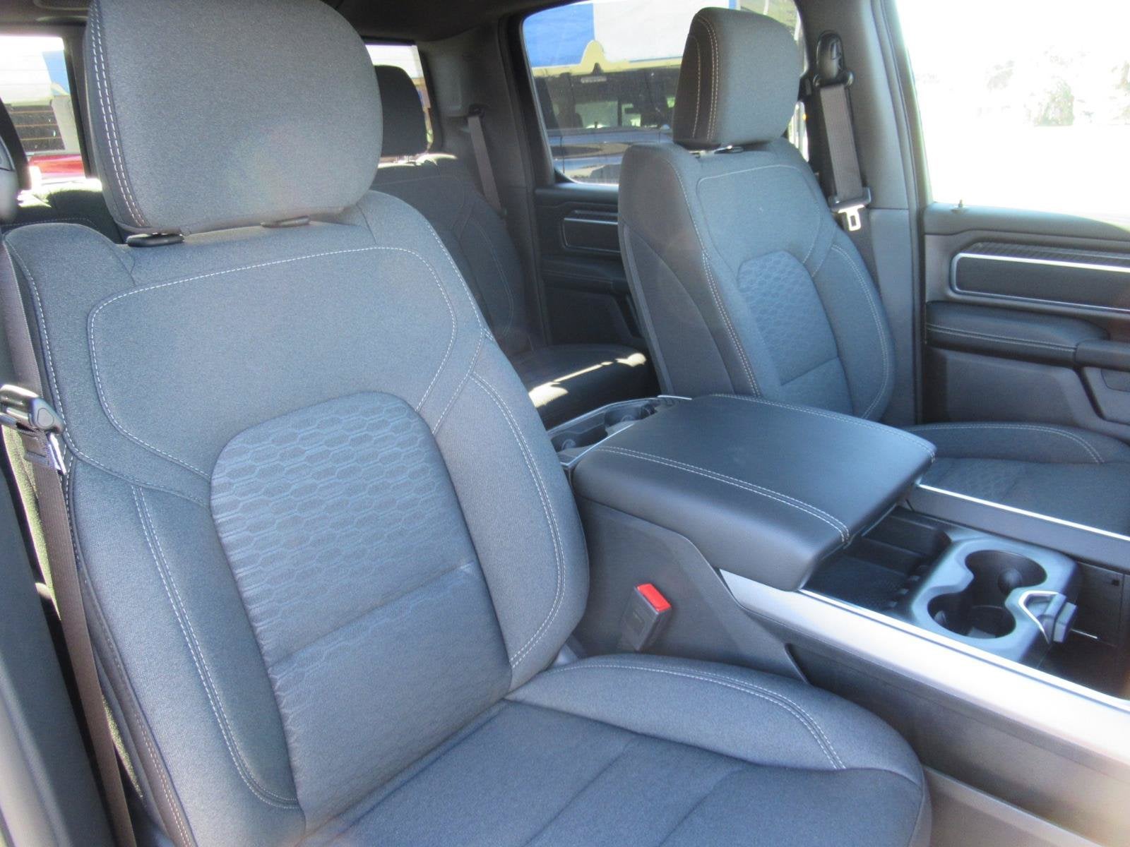 2027 RAM 1500 RAM 1500 BIG HORN CREW CAB 4X4 5'7' BOX