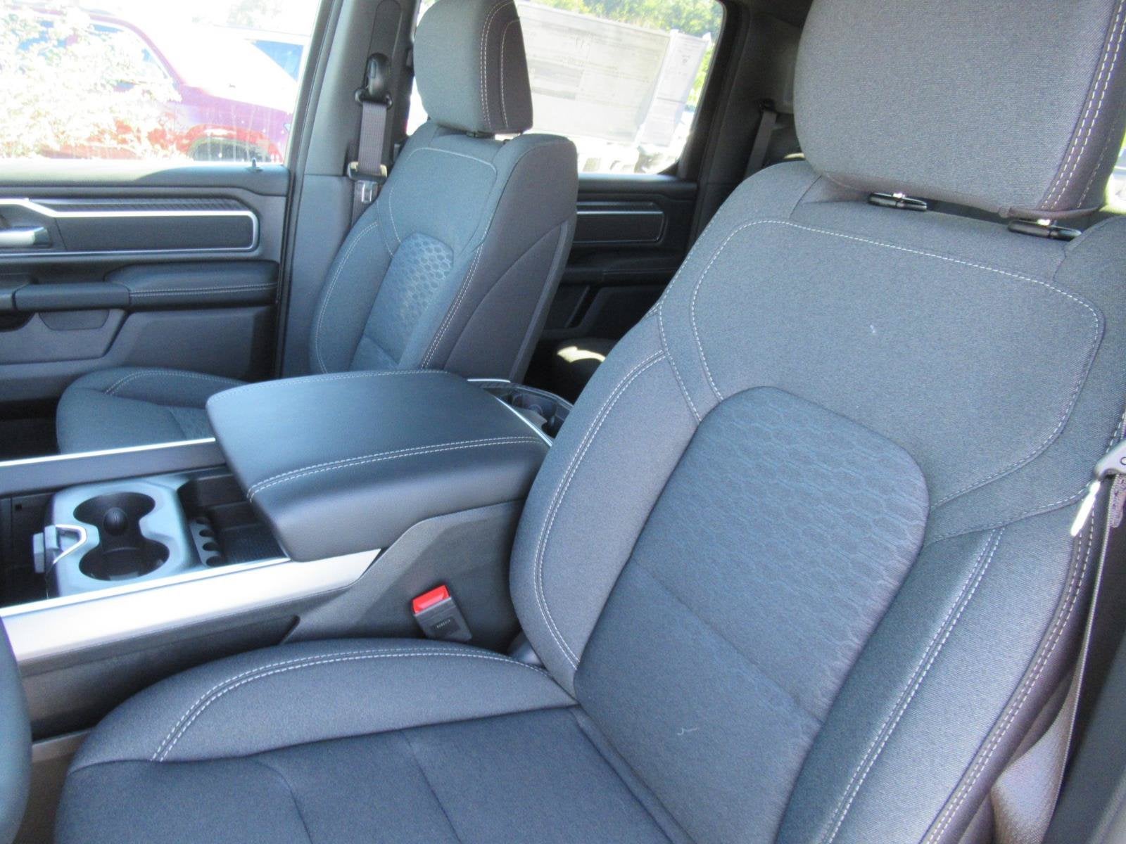 2027 RAM 1500 RAM 1500 BIG HORN CREW CAB 4X4 5'7' BOX