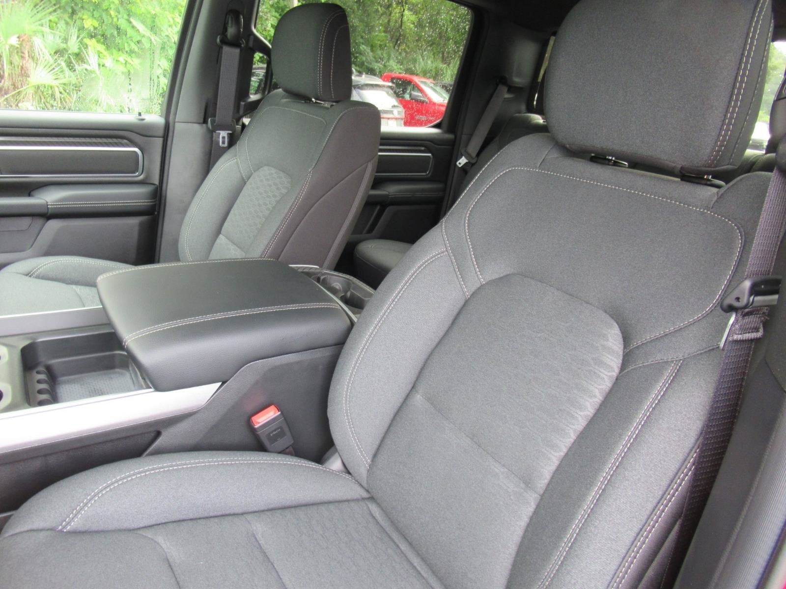 2027 RAM Ram 1500 RAM 1500 BIG HORN CREW CAB 4X4 5'7' BOX