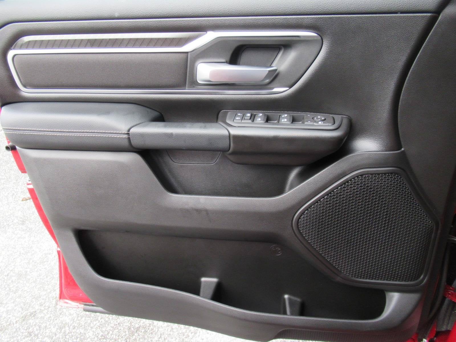 2027 RAM Ram 1500 RAM 1500 BIG HORN CREW CAB 4X4 5'7' BOX