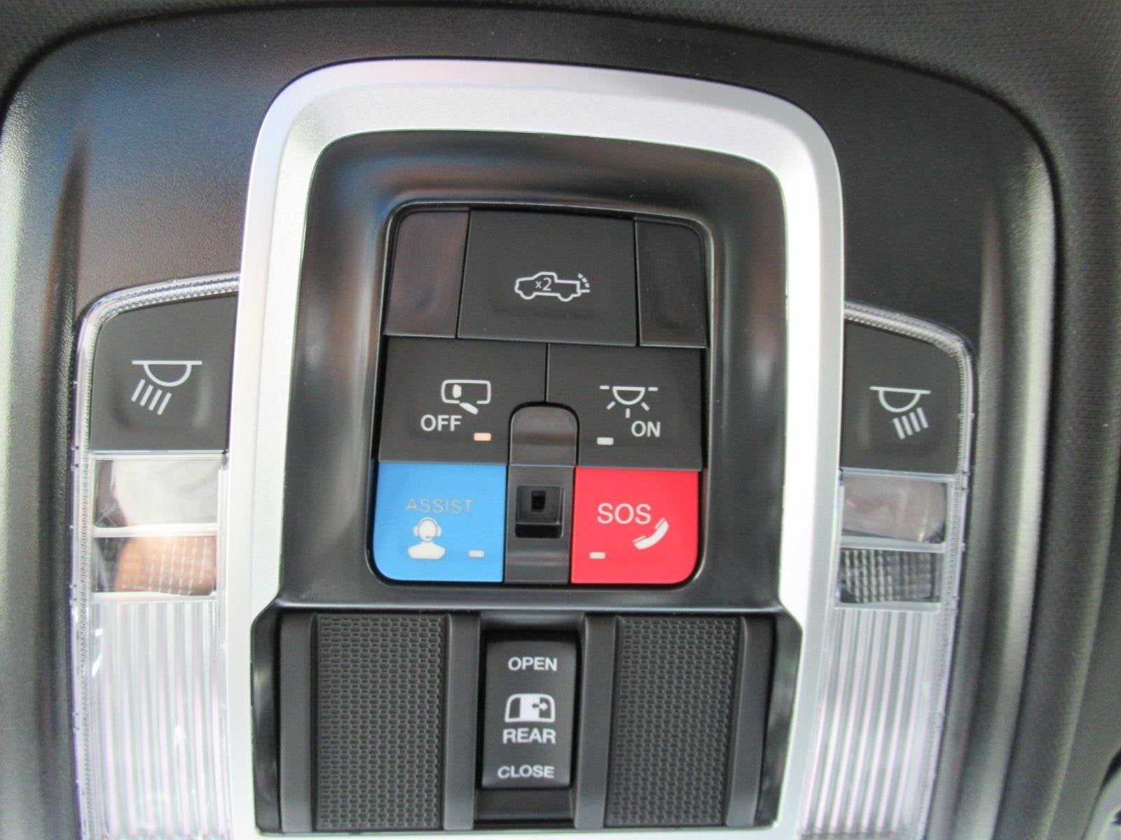 2027 RAM 1500 RAM 1500 BIG HORN CREW CAB 4X4 5'7' BOX