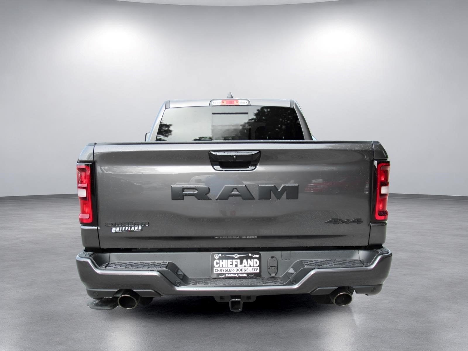 2027 RAM 1500 RAM 1500 BIG HORN CREW CAB 4X4 5'7' BOX