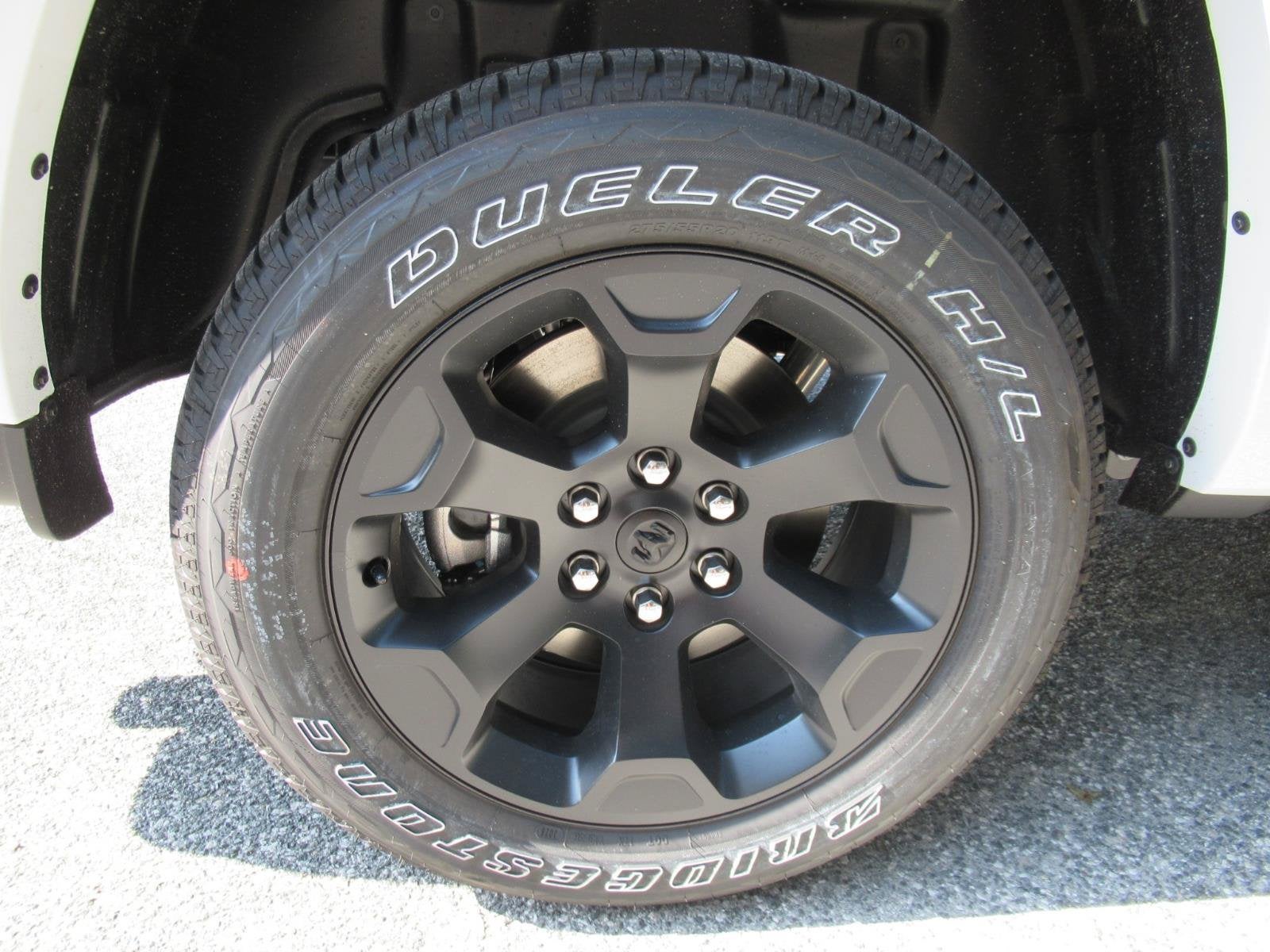 2027 RAM 1500 RAM 1500 BIG HORN CREW CAB 4X4 5'7' BOX