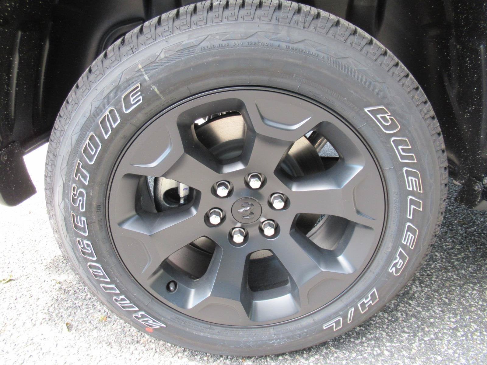 2027 RAM Ram 1500 RAM 1500 BIG HORN CREW CAB 4X4 5'7' BOX