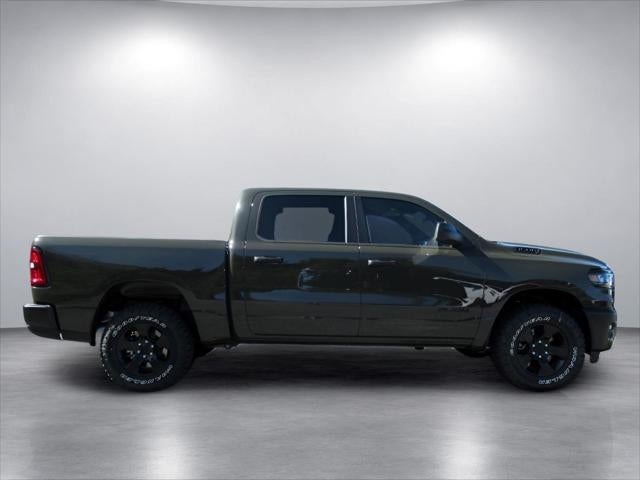 2027 RAM Ram 1500 RAM 1500 WARLOCK CREW CAB 4X4 5'7' BOX