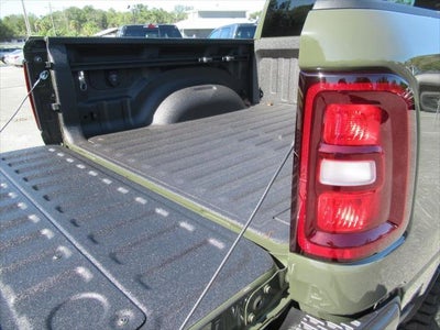 2027 RAM Ram 1500 RAM 1500 WARLOCK CREW CAB 4X4 5'7' BOX