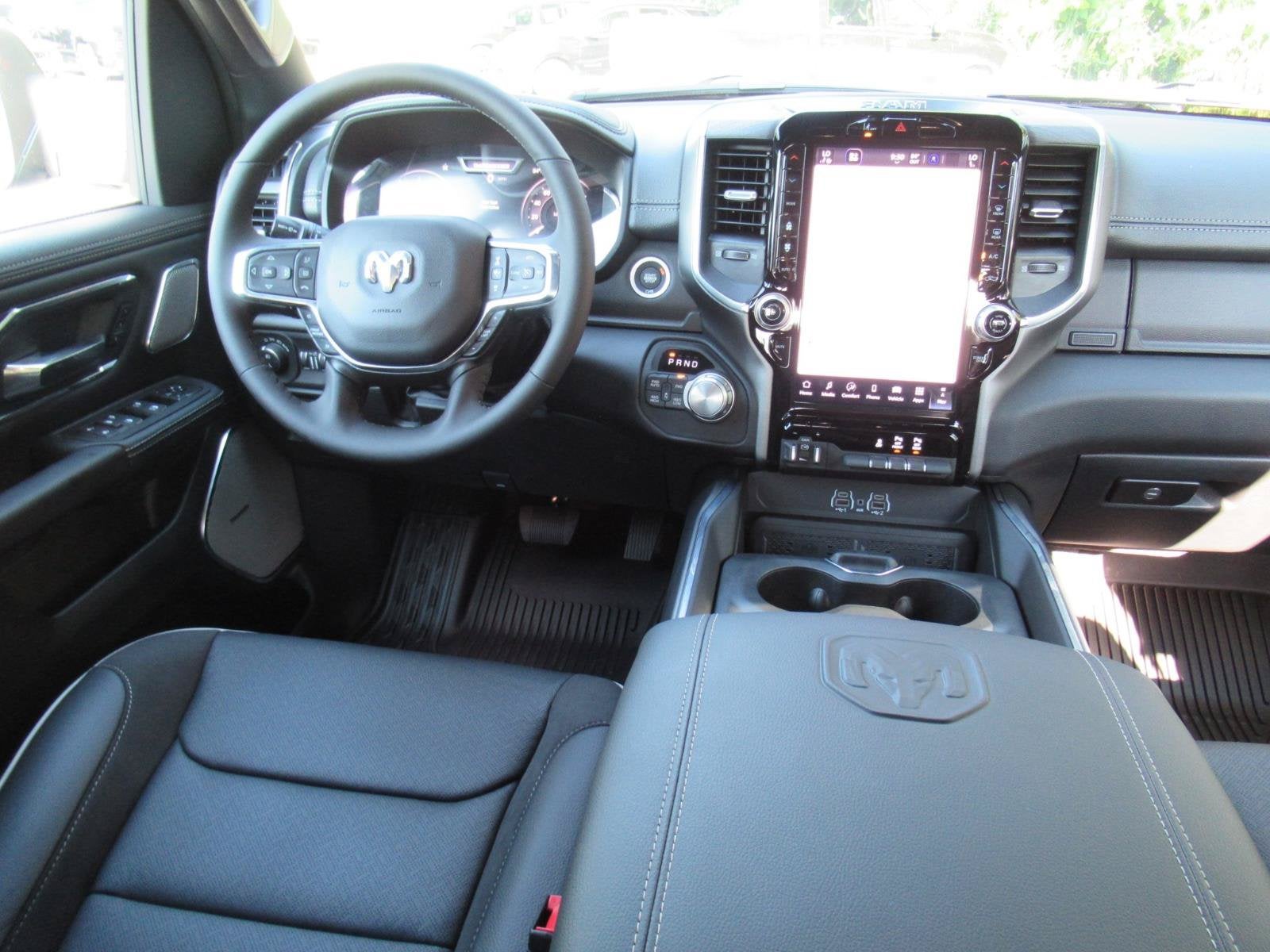 2027 RAM Ram 1500 RAM 1500 LARAMIE CREW CAB 4X4 5'7' BOX