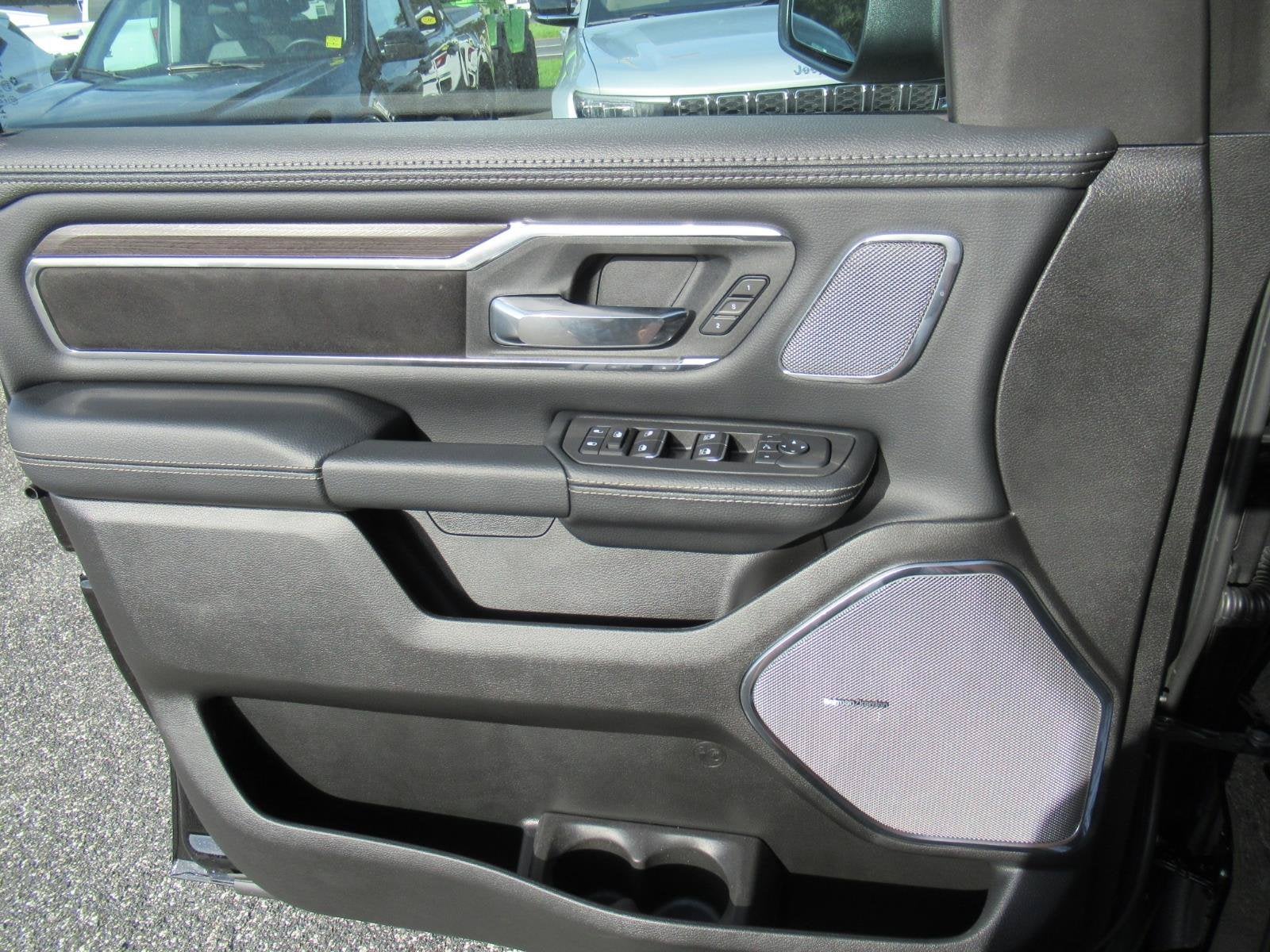2027 RAM Ram 1500 RAM 1500 LARAMIE CREW CAB 4X4 5'7' BOX