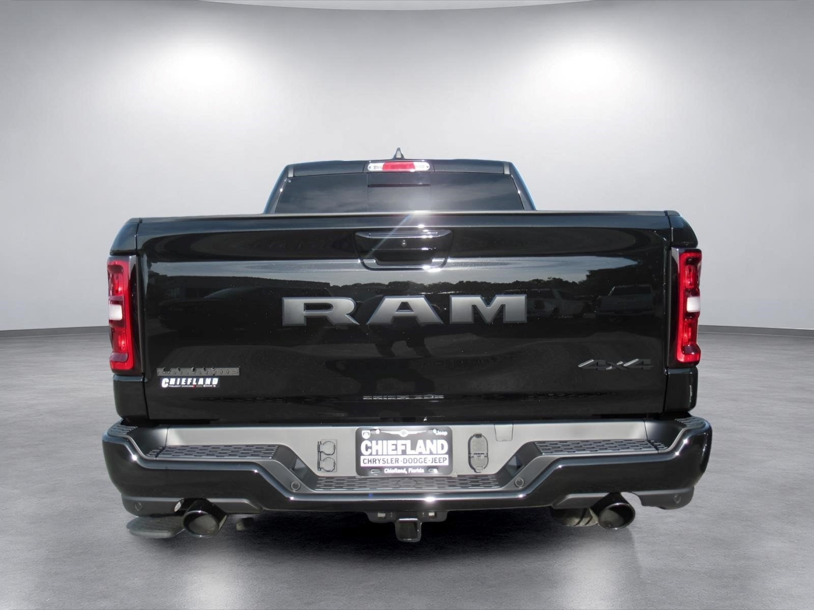 2027 RAM Ram 1500 RAM 1500 LARAMIE CREW CAB 4X4 5'7' BOX