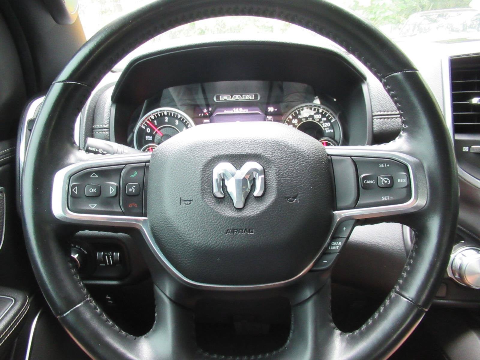 2021 RAM 1500 Laramie Crew Cab 4x4 5'7' Box