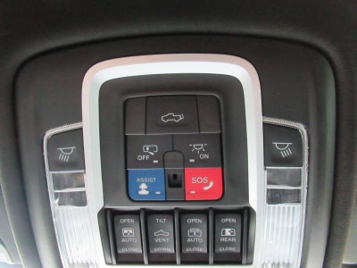 2021 RAM 1500 Laramie Crew Cab 4x4 5'7' Box